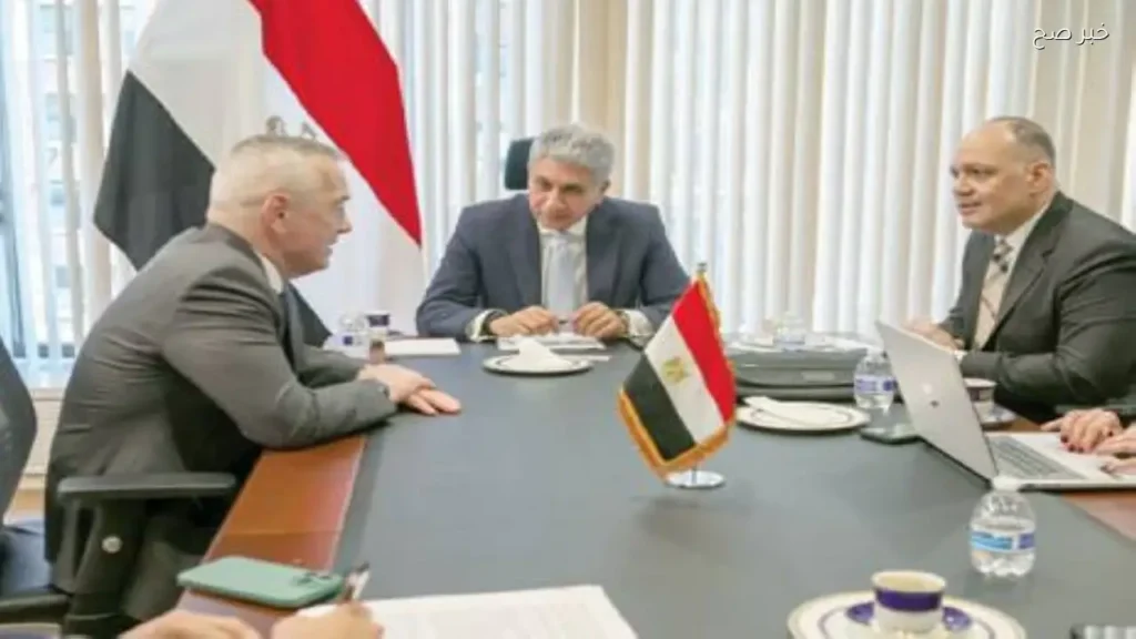 وزير السياحة المصري يزور أمريكا لاستعادة الآثار المهربة