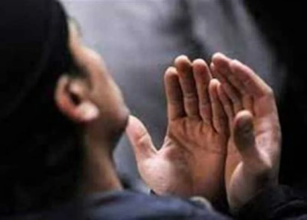 دعاء يوم عرفة 2026: أفضل الأدعية لغير الحاج للأهل والرزق