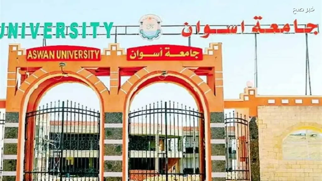 رئيس جامعة أسوان يتفقد الاستعدادات لاستئناف امتحانات الفصل الدراسي الثاني