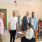 جولة تفقدية لرئيس جامعة أسوان خلال امتحانات كلية الخدمة الاجتماعية