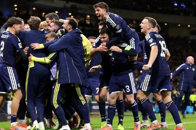 ستيف كلارك يعلن قائمة منتخب اسكتلندا ل<a href=