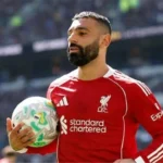 كاراجر ينتقد توقيت بيان محمد صلاح بعد مواجهة أستون فيلا