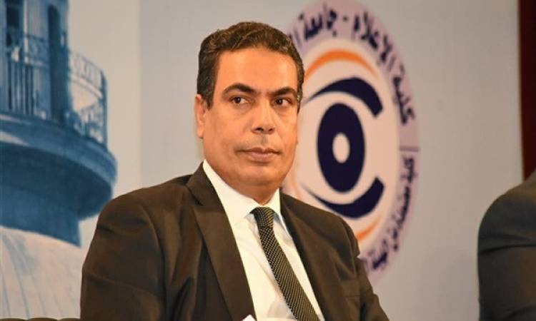 الدكتور عادل عبد الغفار المتحدث باسم وزارة التعليم العالى