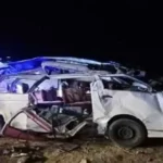 مصرع شخص وإصابة 11 في انقلاب ميكروباص بطريق القاهرة أسيوط