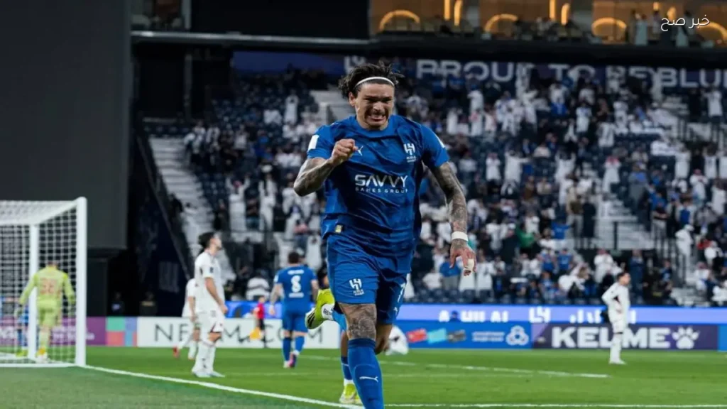 داروين نونيز مهاجم الهلال ضمن اهتمامات برشلونة في الصيف