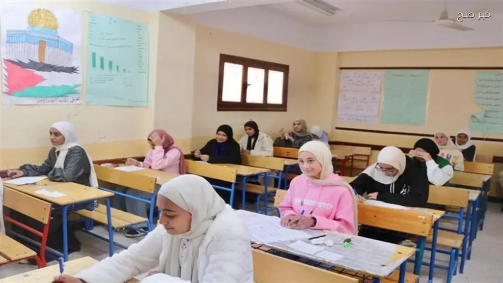 طلاب الثانوية العامة يتنافسون في مراجعة التاريخ ببرنامج «مصر تستطيع»