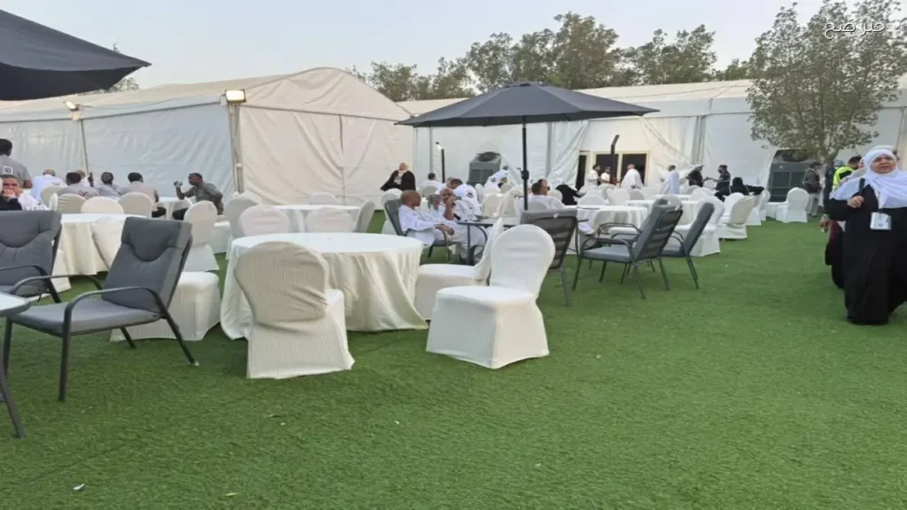 نجاح تصعيد حجاج الجمعيات الأهلية إلى عرفات ووزيرة التضامن تتابع الوضع