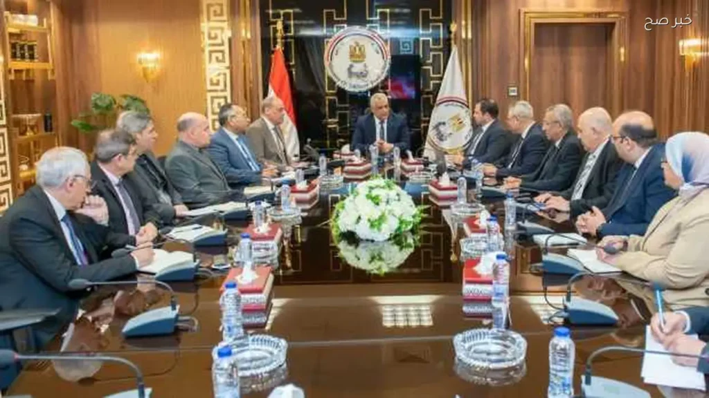 الإنتاج الحربي يناقش آليات ترشيد الطاقة وتقليل الانبعاثات الكربونية