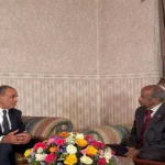 وزير الخارجية المصري يناقش تعزيز العلاقات مع إريتريا في أسمرة