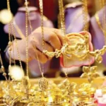 تراجع أسعار الذهب 1.7% في مايو وسط تقلبات السوق