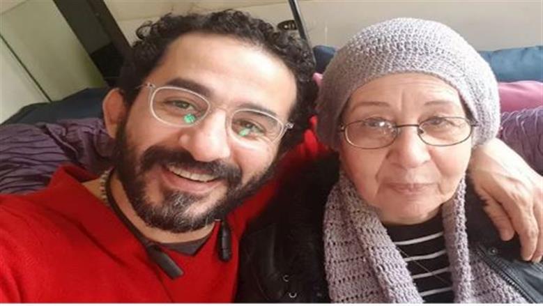 جثمان والدة أحمد حلمي