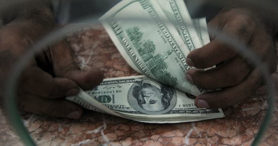 سعر الدولار اليوم الجمعة 25 سبتمبر 2026 في البنوك عند 51 جنيهًا